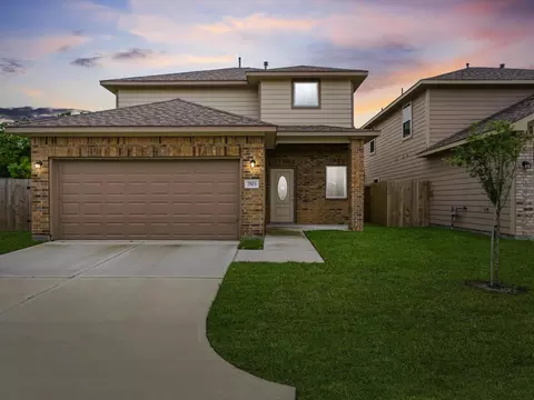 2819 Pine Estate Ln, Houston, TX 77014