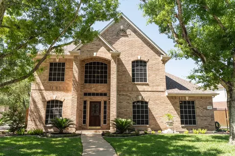 3207 Long Bough Ct, Houston, TX 77059