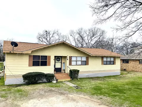 901 Washington St, Teague, TX 75860