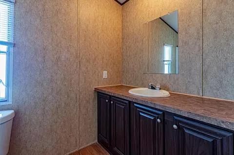 Bath - 210 Rain Forest Rd, Onalaska, TX 77360 photo 1 of 4