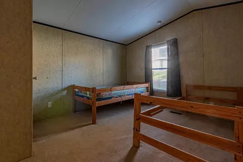 Bedroom - 210 Rain Forest Rd, Onalaska, TX 77360 photo 1 of 4