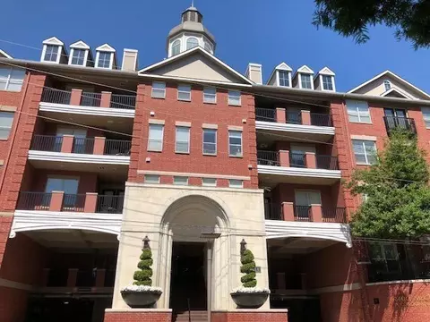 2400 Mccue Rd #430, Houston, TX 77056