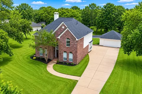 7110 Rustling Oaks Dr, Richmond, TX 77469