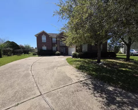 2706 Sterling Fields Dr, Pearland, TX 77584