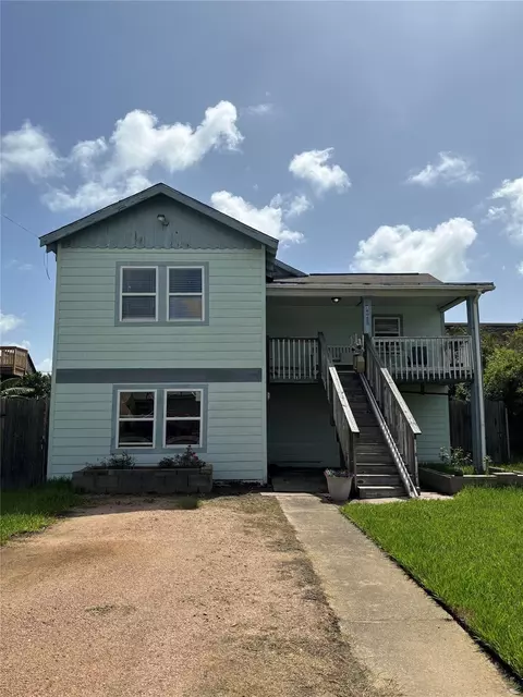 1808 Biovu Dr, Galveston, TX 77551
