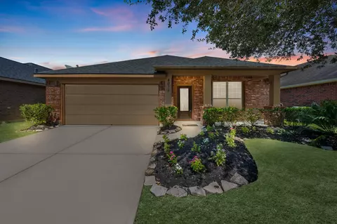 4014 Pinecrest Holw, Houston, TX 77084