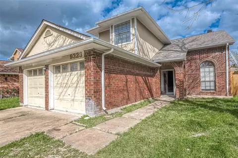9323 Spindlewood Dr, Houston, TX 77083