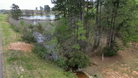 400 County Road 1924, Atlanta, TX 75551