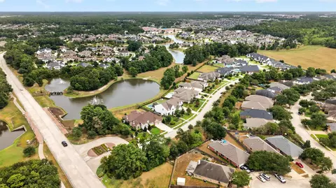 View/Area - 31424 Creekside Oaks Ln, Spring, TX 77386 photo 1 of 3