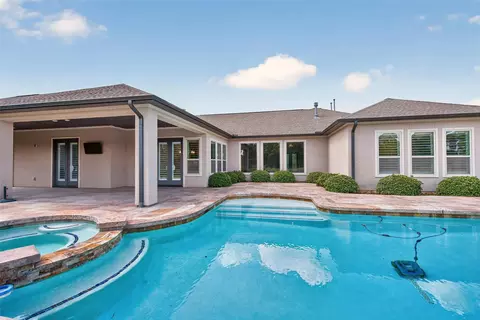 Exterior - 31424 Creekside Oaks Ln, Spring, TX 77386 photo 5 of 6