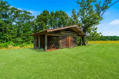 Exterior - 11501 Fm 356, Trinity, TX 75862 photo 5 of 13