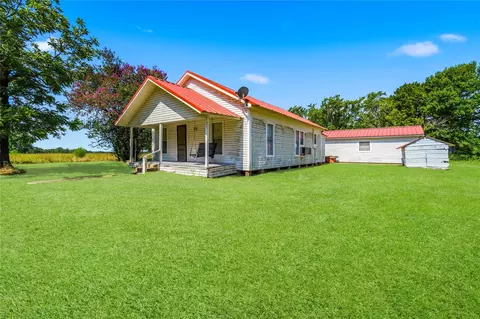 Exterior - 11501 Fm 356, Trinity, TX 75862 photo 4 of 13