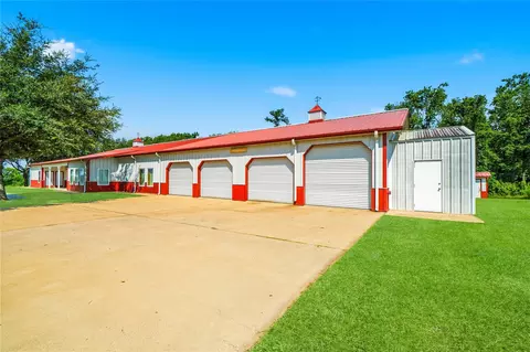 Exterior - 11501 Fm 356, Trinity, TX 75862 photo 3 of 13