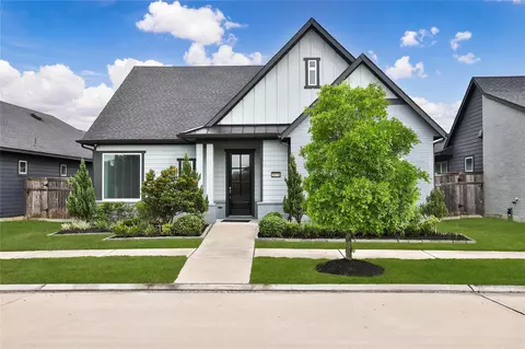 28738 Shoalhaven Ct, Fulshear, TX 77441