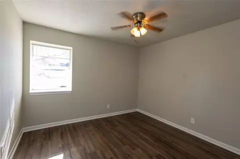 Bedroom - 5810 Meadowview Rd, Beaumont, TX 77708 photo 1 of 3
