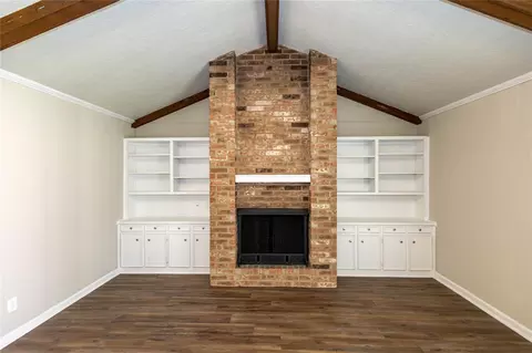 Living - 5810 Meadowview Rd, Beaumont, TX 77708 photo 2 of 5