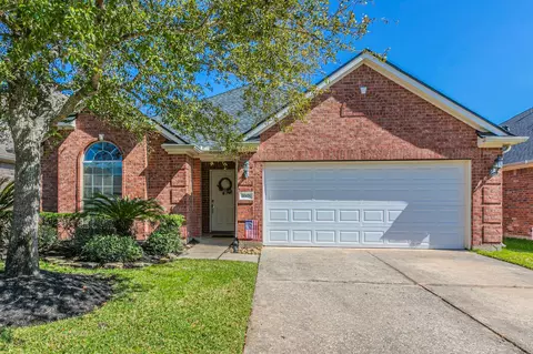 30426 Sunset Falls Dr, Spring, TX 77386