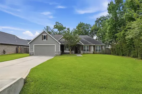 32518 Westwood Square East Dr, Magnolia, TX 77354