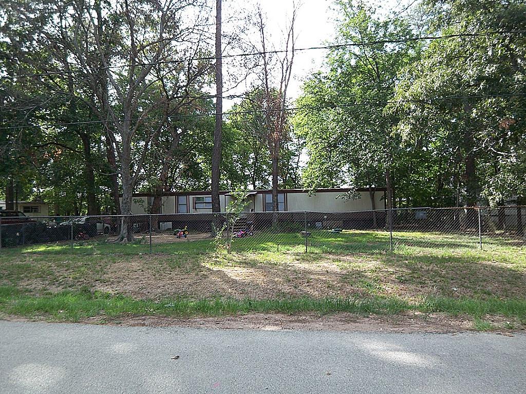 410 Travis Ln, Pinehurst, TX 77362 photo 1