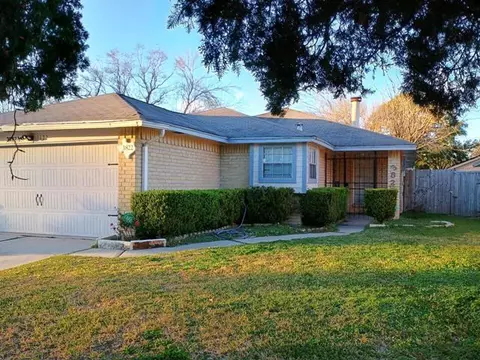 3822 Mattingham Dr, Houston, TX 77066