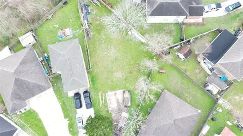 1622 Quail Run, Brookshire, TX 77423