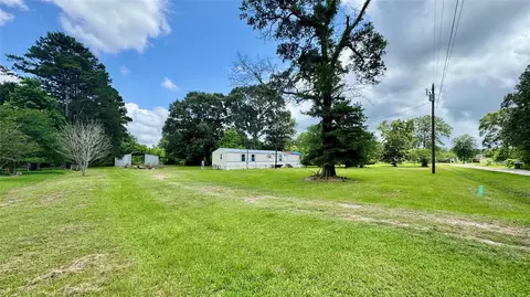 115 County Road 6421, Dayton, TX 77535