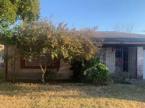1115 Glen Echo Dr, Houston, TX 77088
