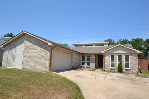 15718 Fox Springs Dr, Houston, TX 77084