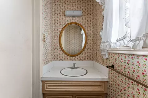 Bath - 9634 Dornoch Dr, Spring, TX 77379 photo 1 of 2