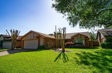 1923 Vinces Bridge St, Sugar Land, TX 77478