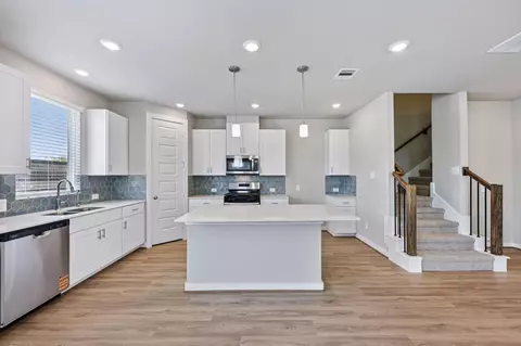 3209 Quiet Sunset Dr, Houston, TX 77080