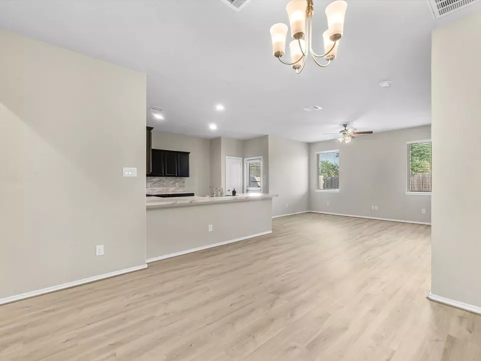 Living - 20710 Azelea Field St, Katy, TX 77449 photo 4 of 4
