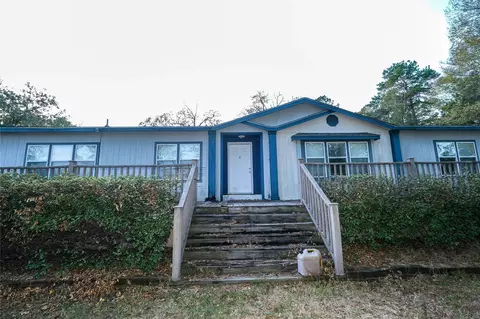 174 W W Crk, Trinity, TX 75862