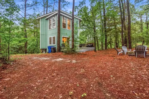 465 Creek Dr, Onalaska, TX 77360