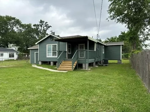 11013 Pandora Dr, Houston, TX 77013
