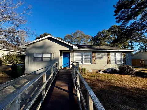 218 E Morris St, Jasper, TX 75951 photo 1