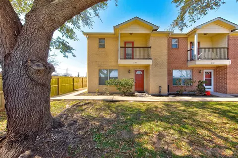 2731 Vienna Pl, Pasadena, TX 77502