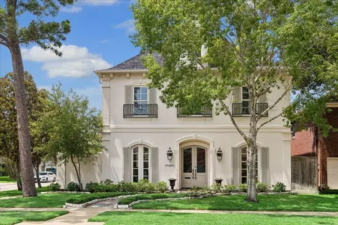 4260 Emory Ave, West University Place, TX 77005