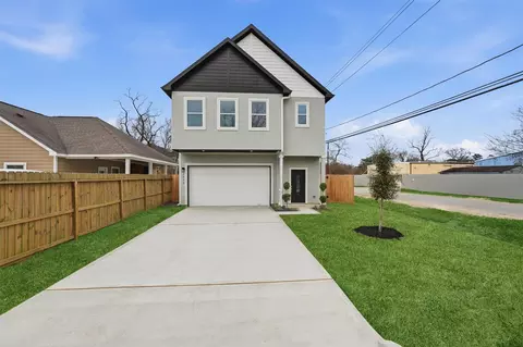 2825 De Soto St, Houston, TX 77091