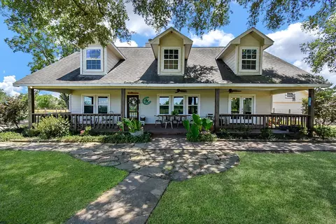 29400 Waller Gladish Rd, Waller, TX 77484
