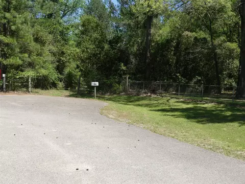 10994 Kittys Ln, Conroe, TX 77303 photo 3