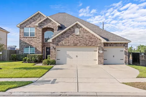 23310 Bordeaux Dr, Alvin, TX 77511