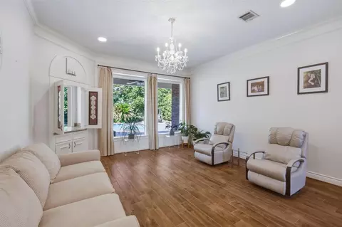 Living - 16111 Wimbledon Forest Dr, Spring, TX 77379 photo 1 of 4