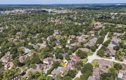 View/Area - 16111 Wimbledon Forest Dr, Spring, TX 77379 photo 5 of 10