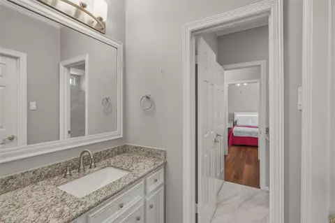 Bath - 16111 Wimbledon Forest Dr, Spring, TX 77379 photo 6 of 10