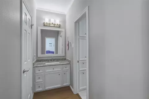 Bath - 16111 Wimbledon Forest Dr, Spring, TX 77379 photo 7 of 10