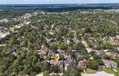 View/Area - 16111 Wimbledon Forest Dr, Spring, TX 77379 photo 2 of 10