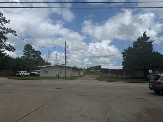 2219 5th St, Stafford, TX 77477