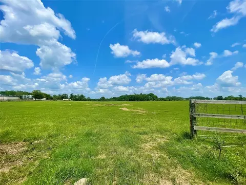 26279 Mitchell Rd, Hempstead, TX 77445 photo 1
