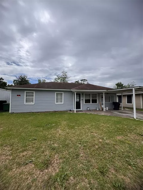 7924 Way St, Houston, TX 77028